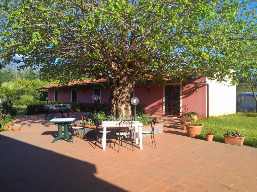 Agriturismo Il Pozzo Antico Mascali Exteriör bild